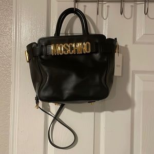 Moschino classic black bag with logo. Used twice.
